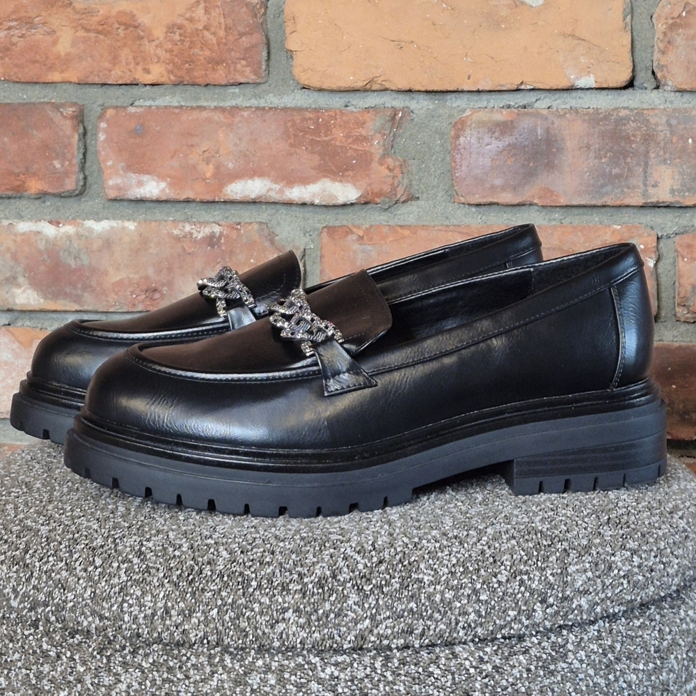 NEW Penn by Penningtons Chunky Chain Loafers Wide Width 11WW - Picture 2 of 11